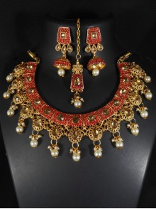 Necklace Set